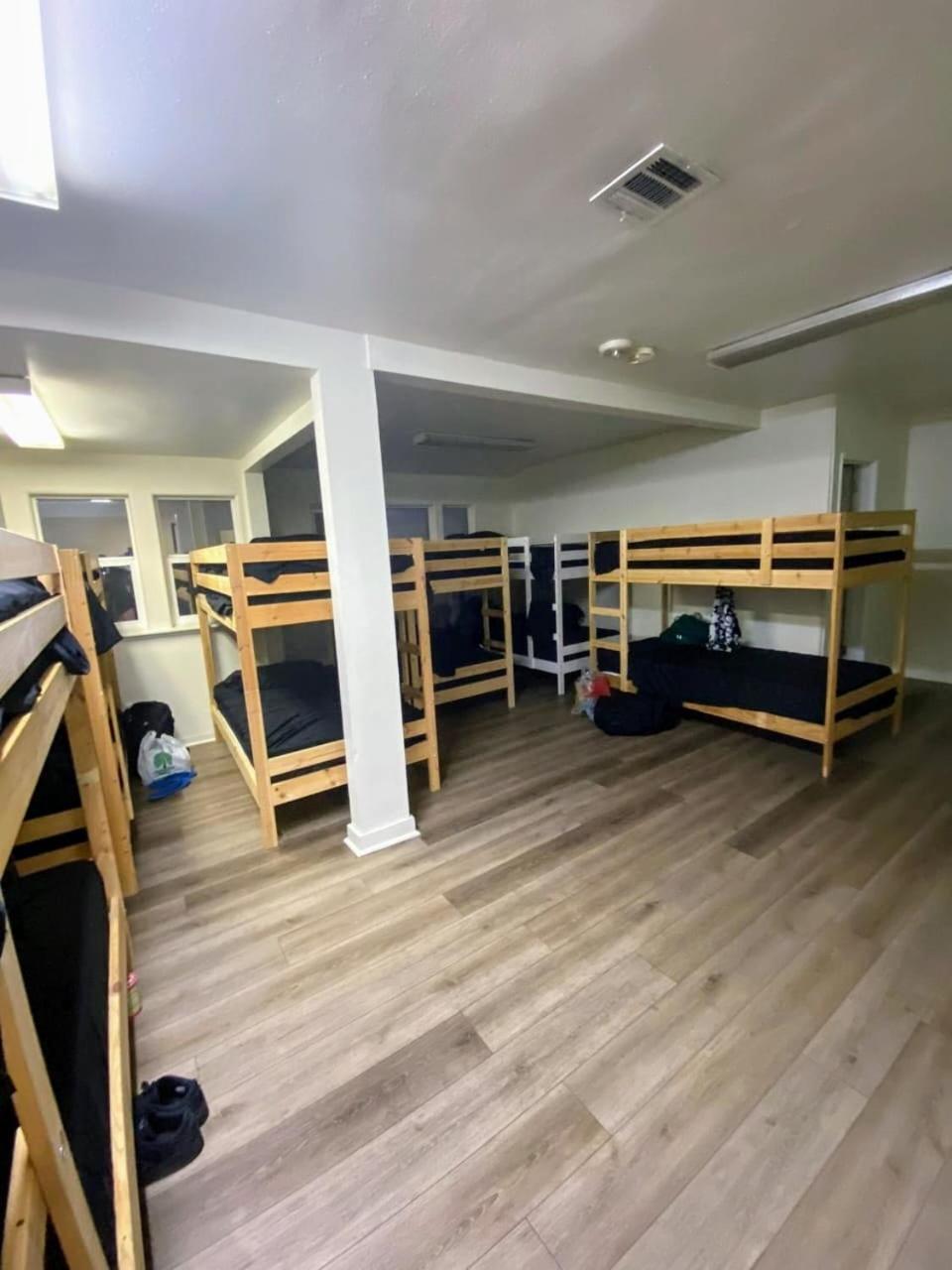Van Nuys Downtown Paradise Λος Άντζελες Εξωτερικό φωτογραφία